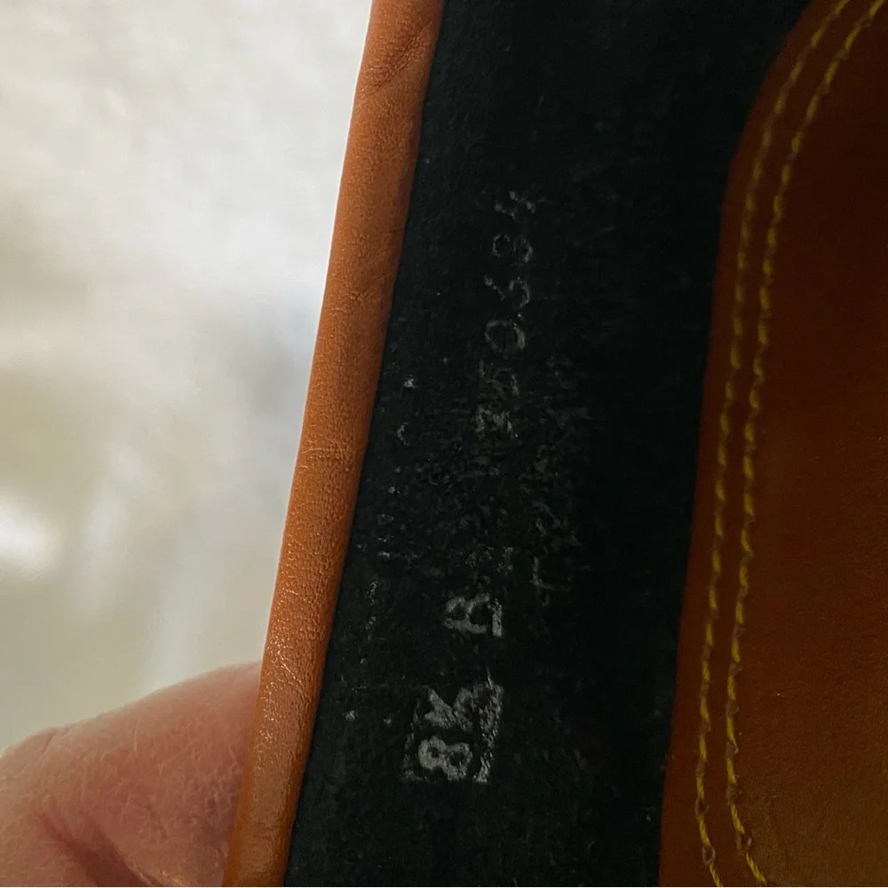 Dooney and Bourke Navy and Tan Pebbled Loafers 8.5 Two Tone Driving Moc Flats - Picture 7 of 8